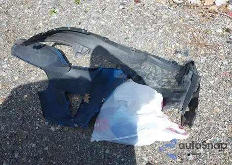 2018 Toyota Rav4 Xle from USA, damaged, VIN 2T3RFREV8JW790790